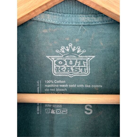 🐿️ NWOT Outkast Mineral Wash Green Short Sleeve Graphic Tee Unisex Small - Picture 3 of 4